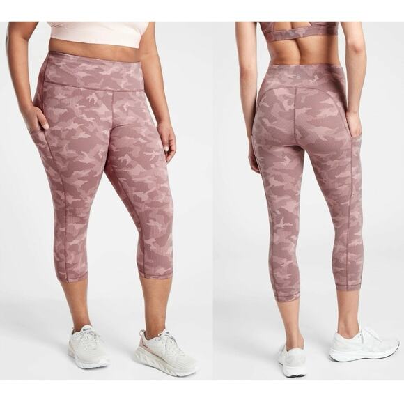 Athleta Ultimate Stash Pocket Texture Camo Capri Leggings Dusty Pink NEW Size 3X - Picture 1 of 6